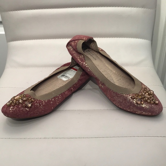 White Mountain Rhinestone Embellished Ballet Flat - Picture 2 of 9